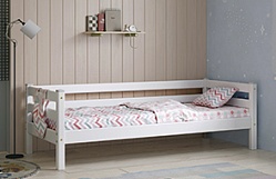 Кровать Соня Вариант 2 с задней защитой Белый полупрозрачный в Норильске - norilsk.mebel54.com | фото